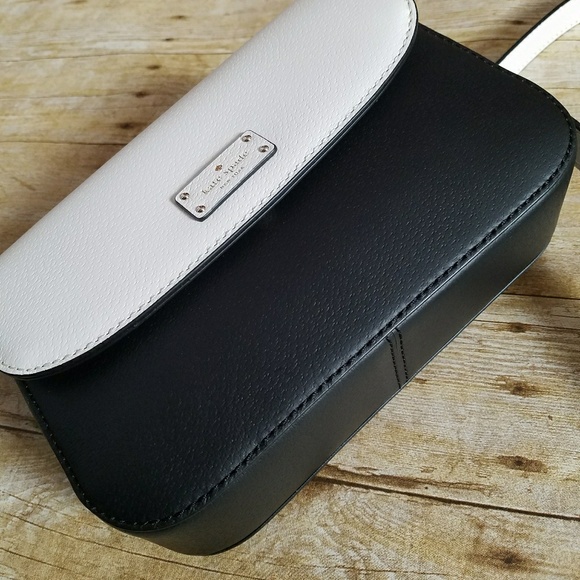 Kate Spade Alycia Grove Street Crossbody Bag - Picture 6 of 6